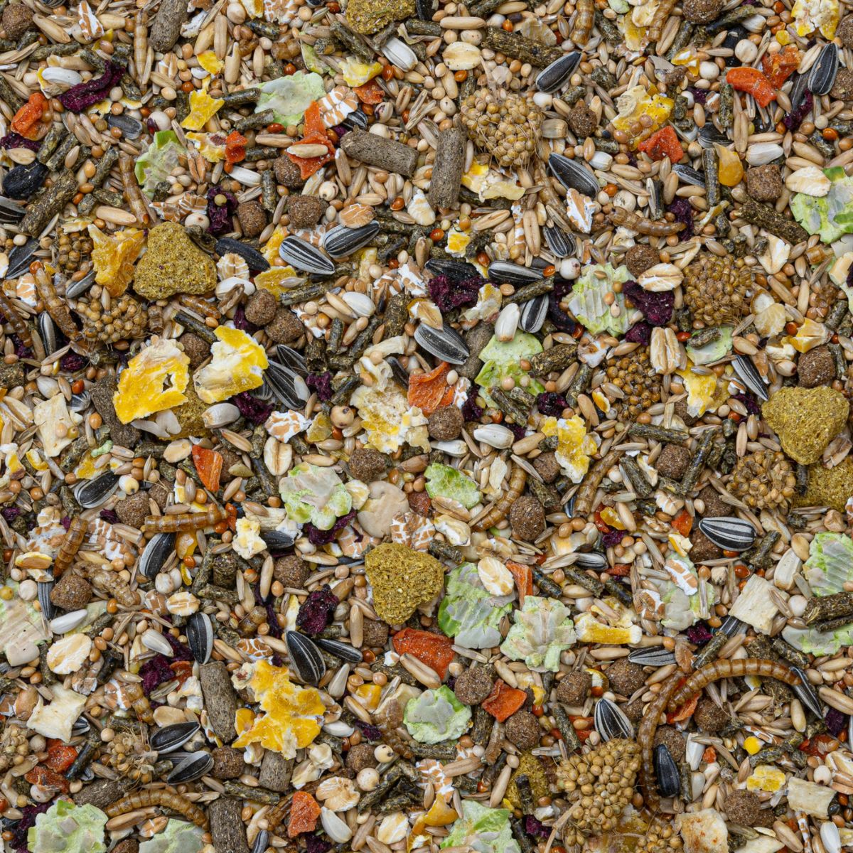 Deli Nature täistoit kääbushamstritele, hiirtele ja liivahiirtele.